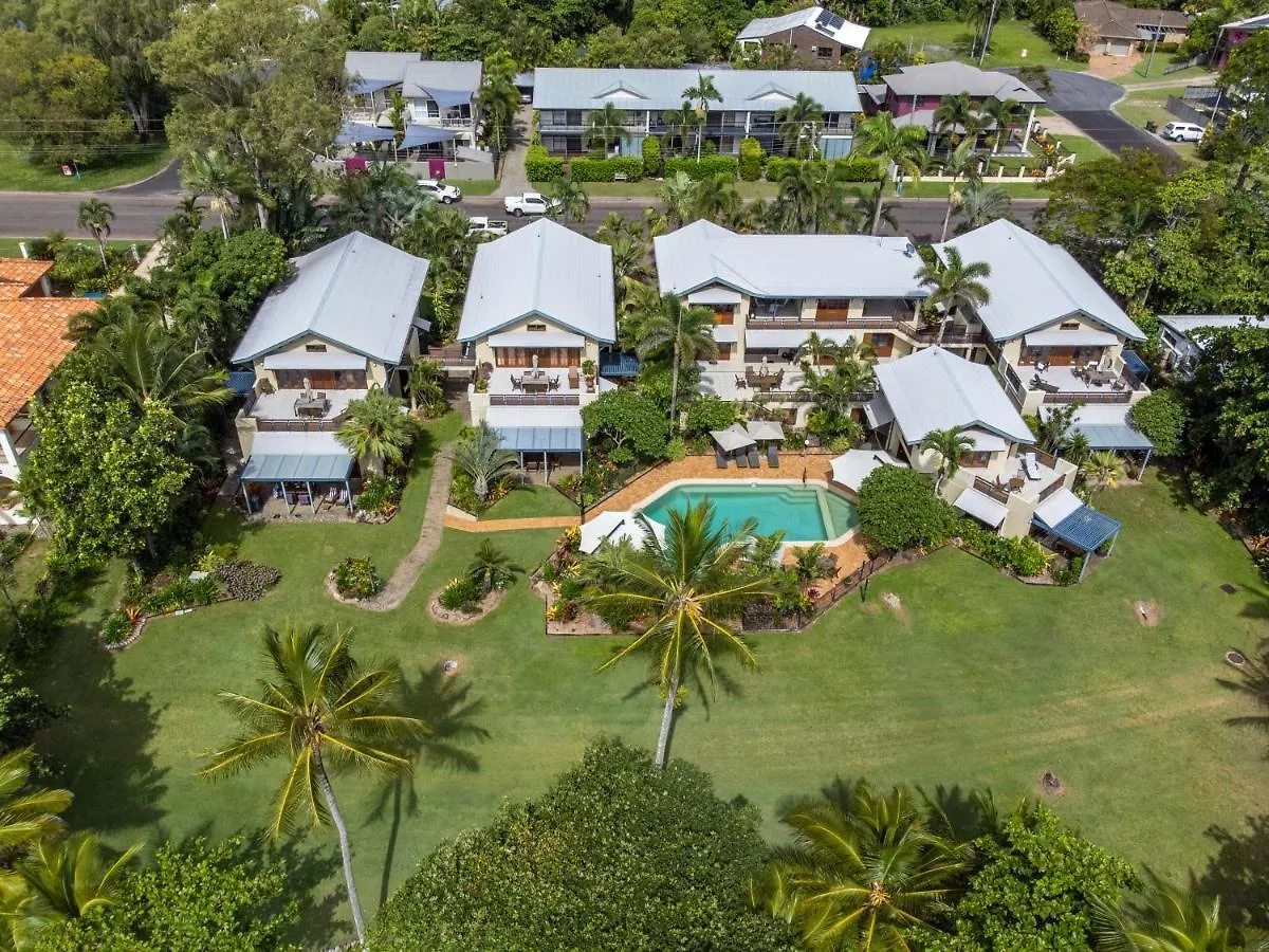 Hotel Wongalinga Mission Beach 4*,