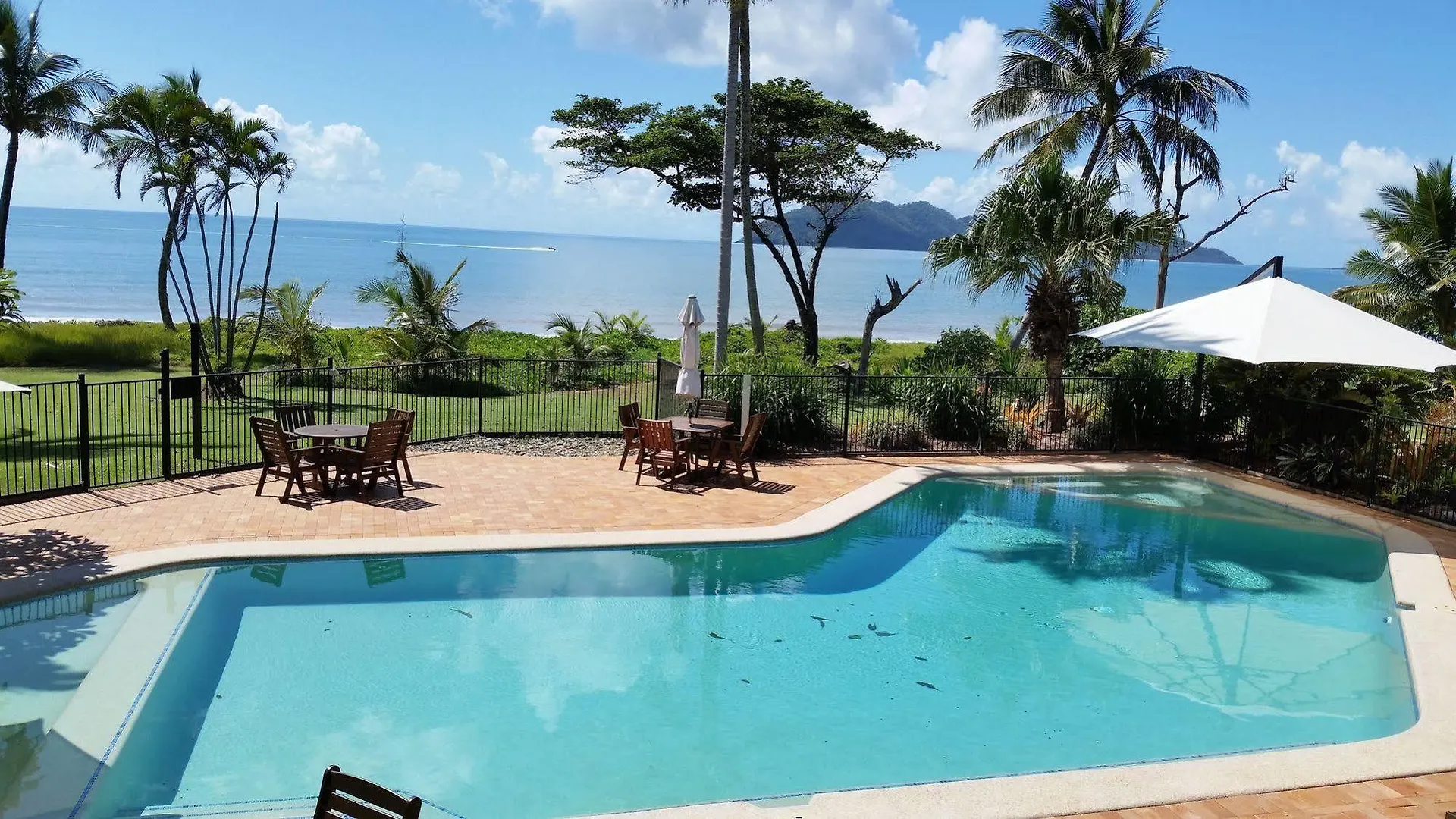 Hotel Wongalinga Mission Beach